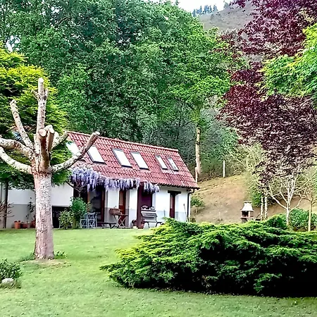 Casa En * Onís